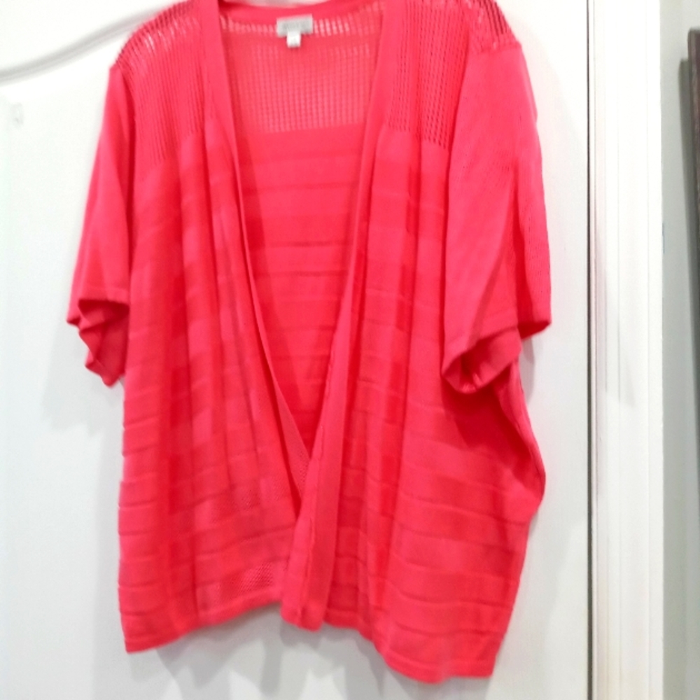 Avenue plus size 26/28 short sleeve summer cardigan